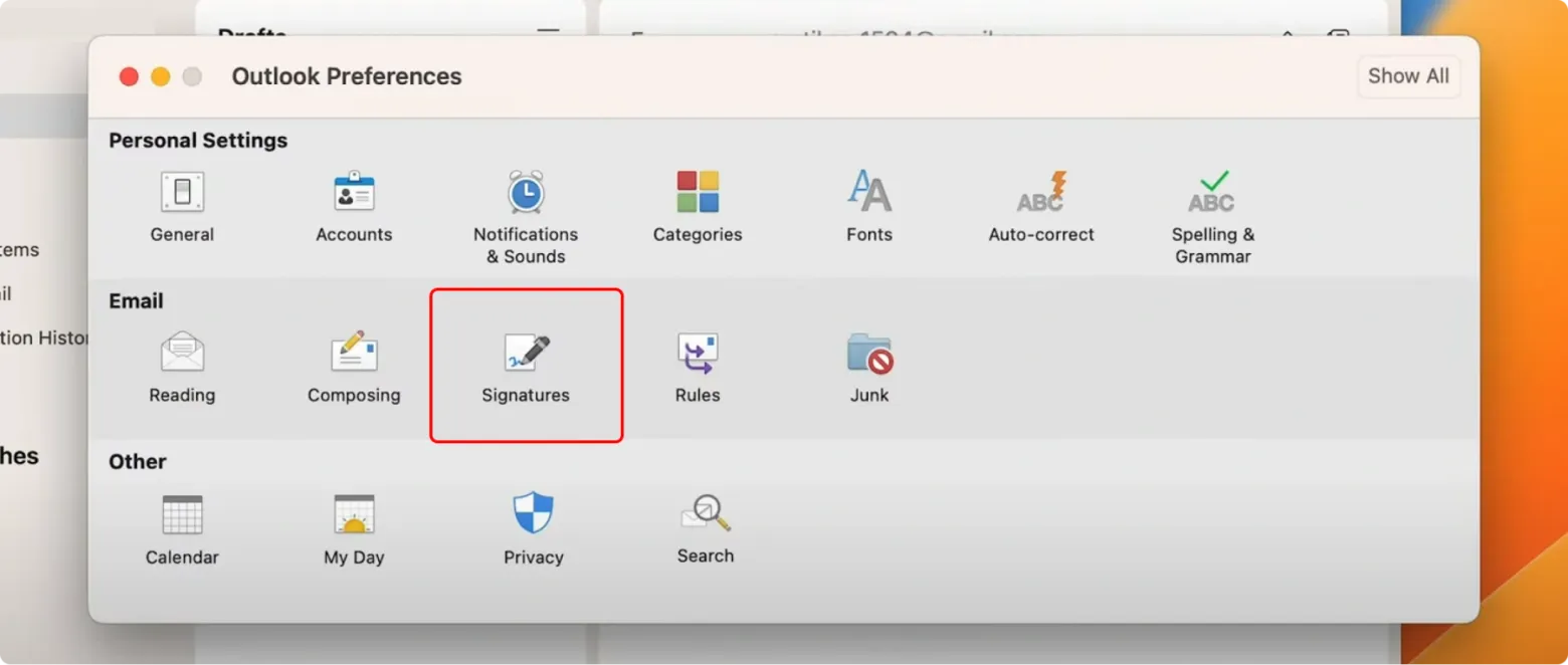 In the “Settings” window, click on “Signatures.”